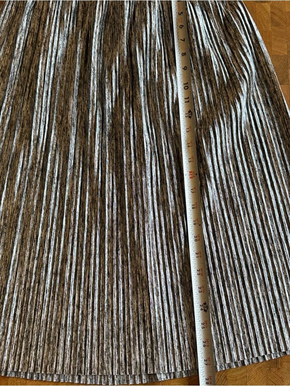 Joe B Pleated Metallic Silver and Black Midi Skirt - Picture 3 of 5